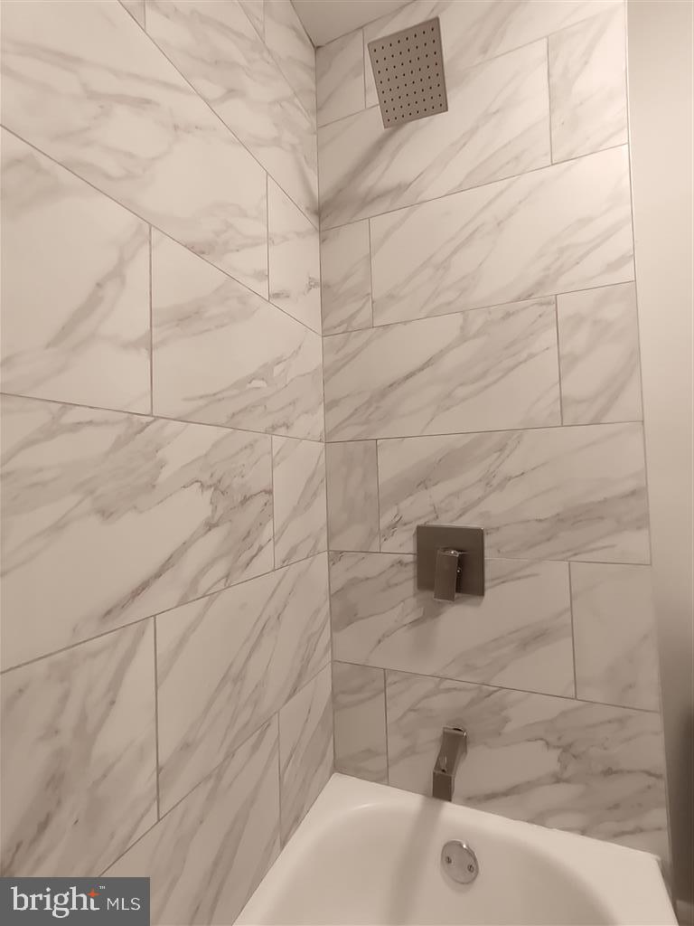 407 Poplar Grove Street Baltimore, MD 21223 - Photo 13 of 24 Bathroom Tub Shower View 2