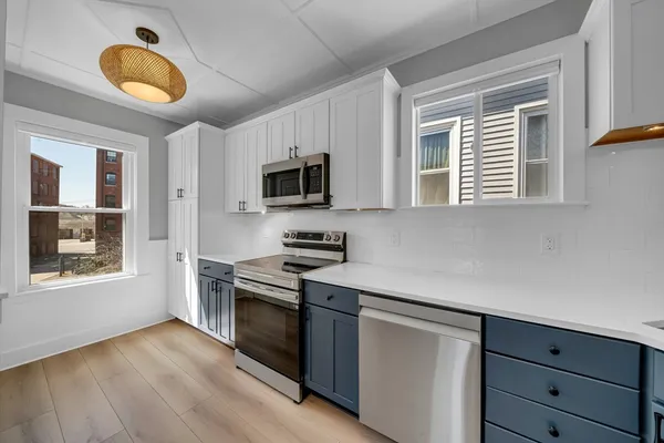 $829,000 | 60 Beach Street, Haverhill, MA 01832