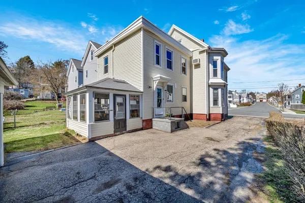 $829,000 | 60 Beach Street, Haverhill, MA 01832