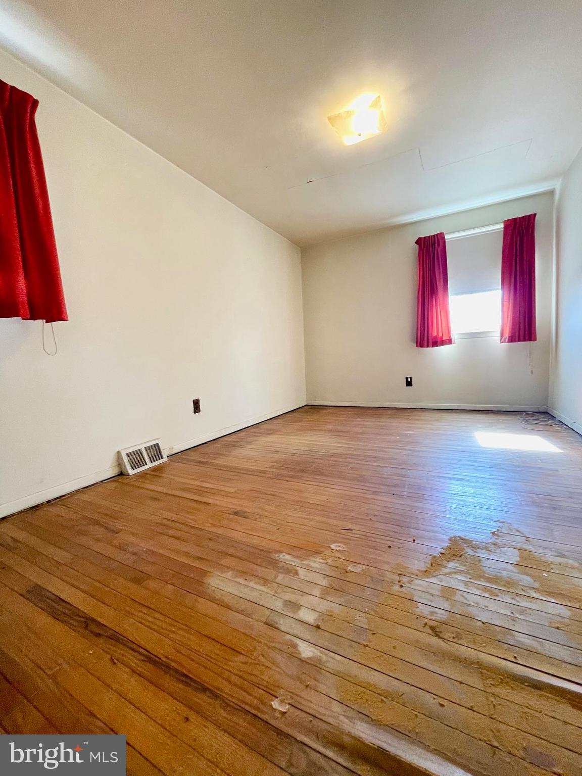 8941 Blue Grass Road Philadelphia, PA 19152 - Photo 11 of 33 Spacious Primary Bedroom