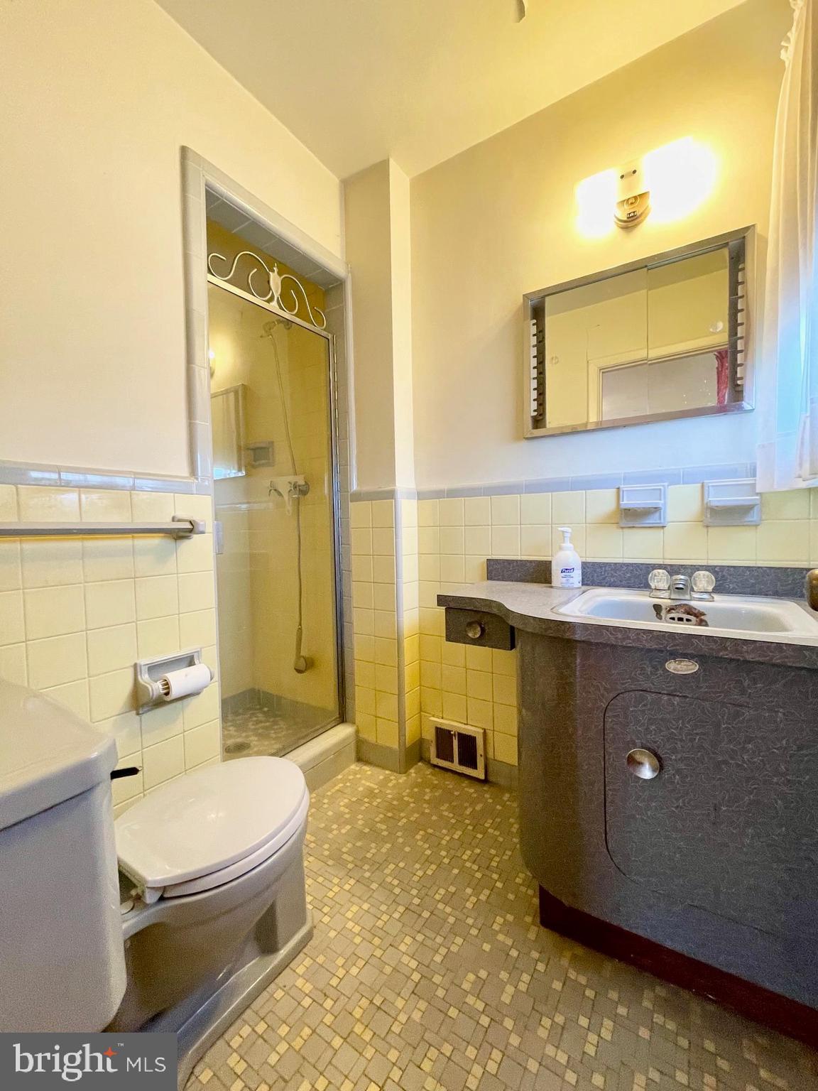 8941 Blue Grass Road Philadelphia, PA 19152 - Photo 13 of 33 Primary Bathroom with Stall Shower