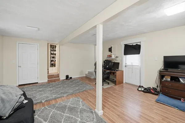 $349,989 | 1104 Main Street, Warren, MA 01083