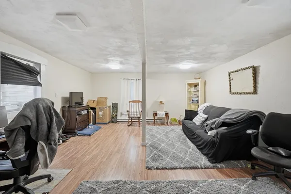 $349,989 | 1104 Main Street, Warren, MA 01083