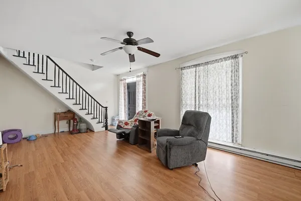 $349,989 | 1104 Main Street, Warren, MA 01083