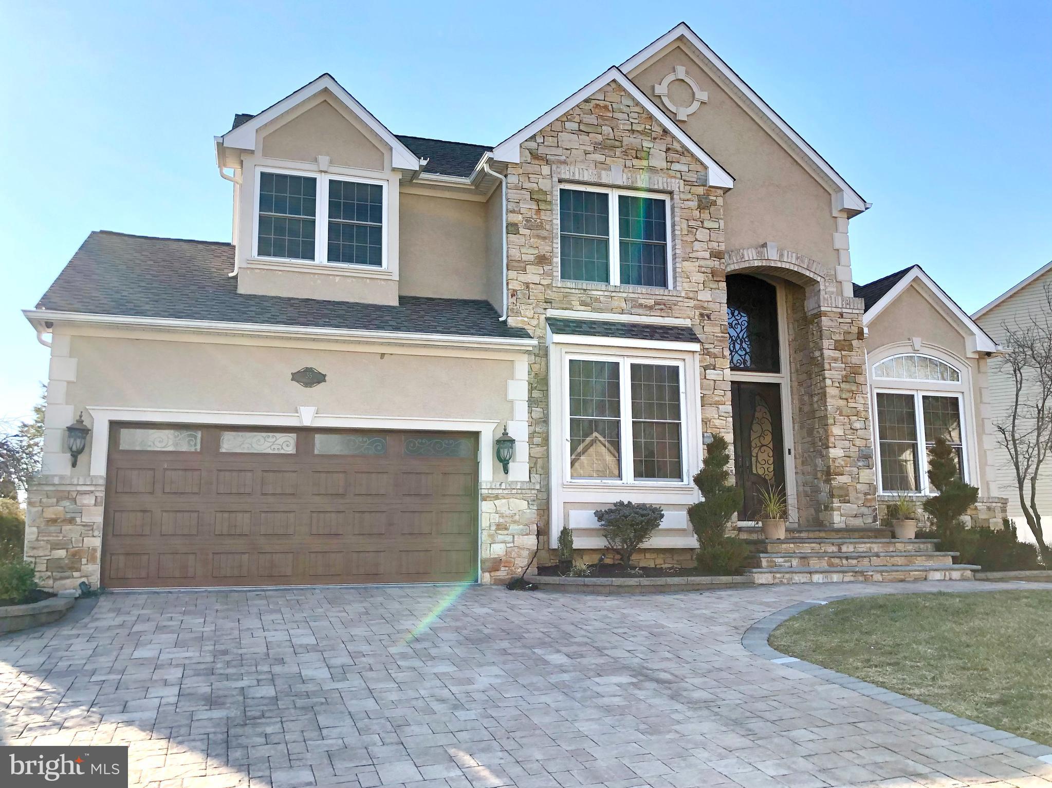 35 Raintree Drive Sicklerville, NJ 08081 - Photo 3 of 53 Gallery Image 3