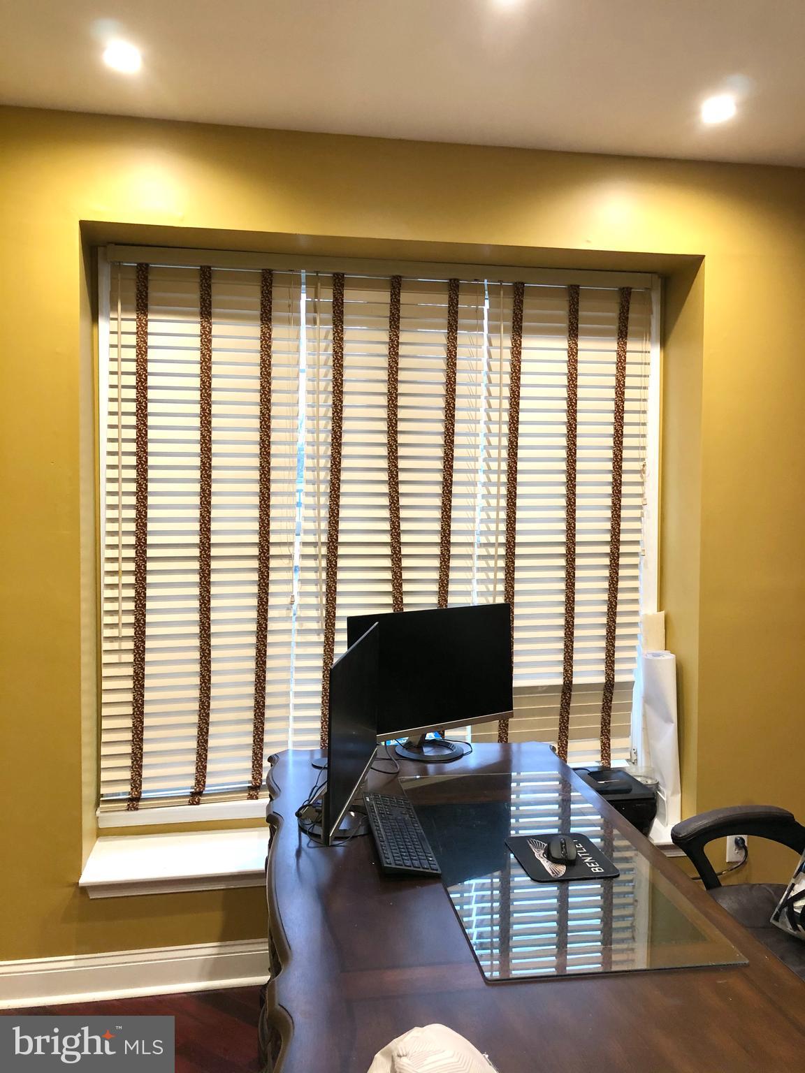35 Raintree Drive Sicklerville, NJ 08081 - Photo 22 of 53 1st floor office