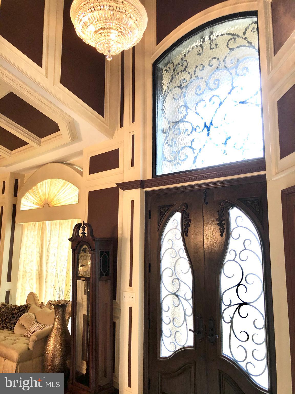 35 Raintree Drive Sicklerville, NJ 08081 - Photo 6 of 53 Custom front door and window