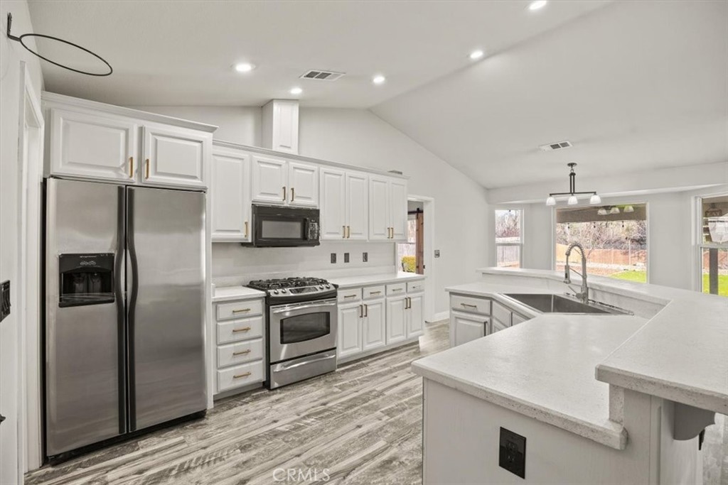 14560 Ryan Lane Red Bluff, CA 96080 - Photo 23 of 47