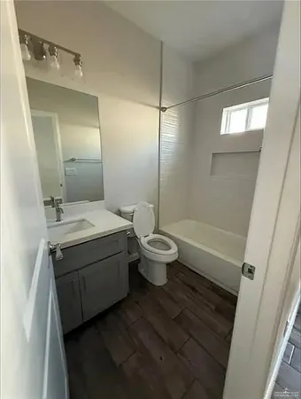 $1,250 | 5909 Swallow Avenue, Unit 3, Mission, TX 78573