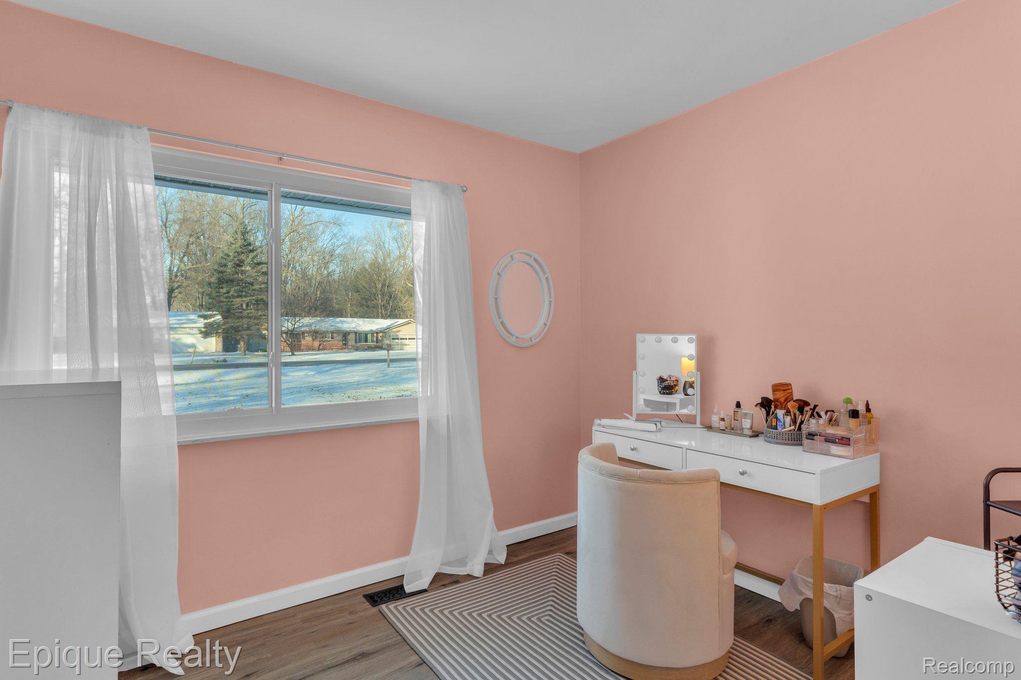 3712 State Road Fort Gratiot, MI 48059 - Photo 17 of 24