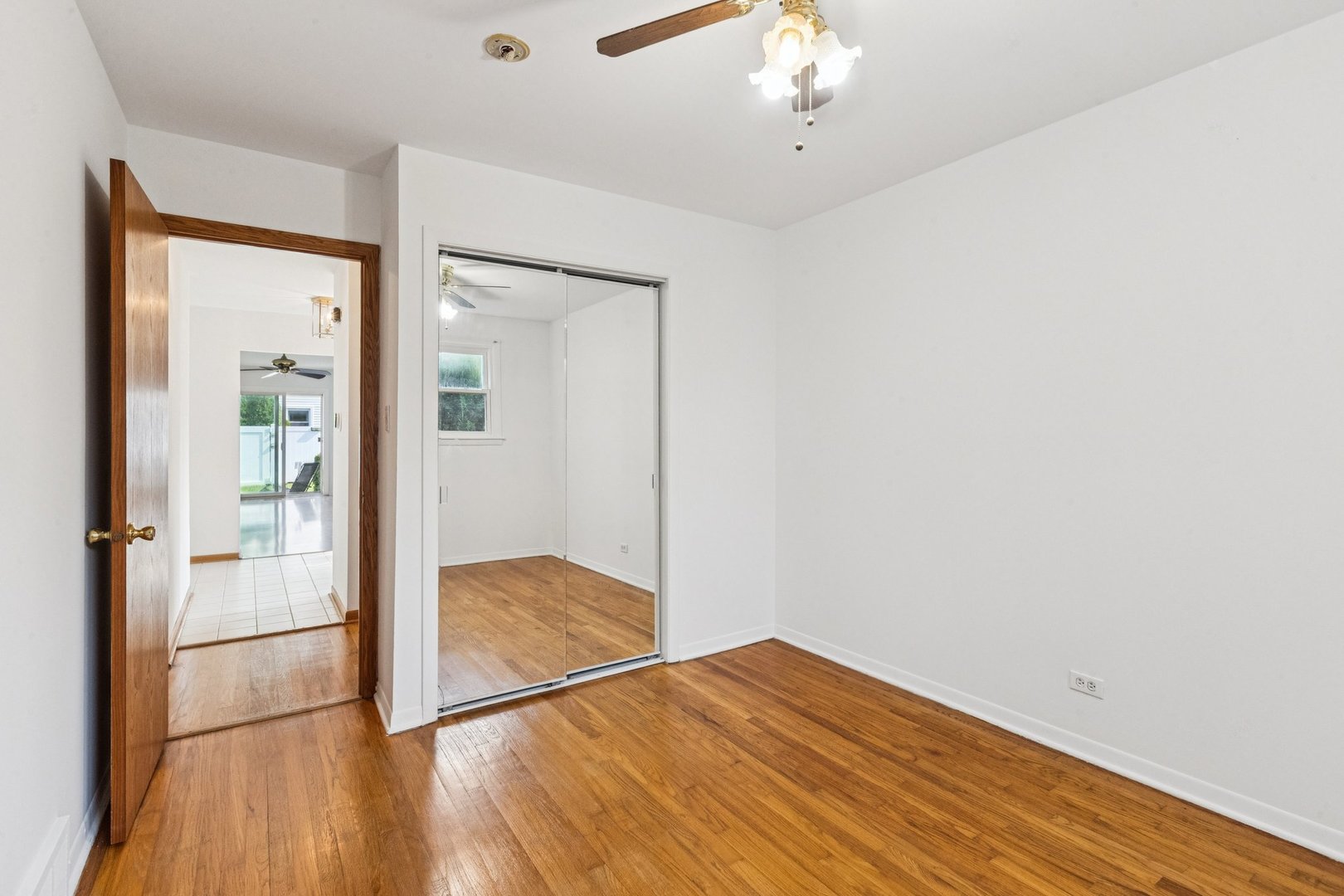 1946 Briarcliffe Boulevard Wheaton, IL 60189 - Photo 23 of 37