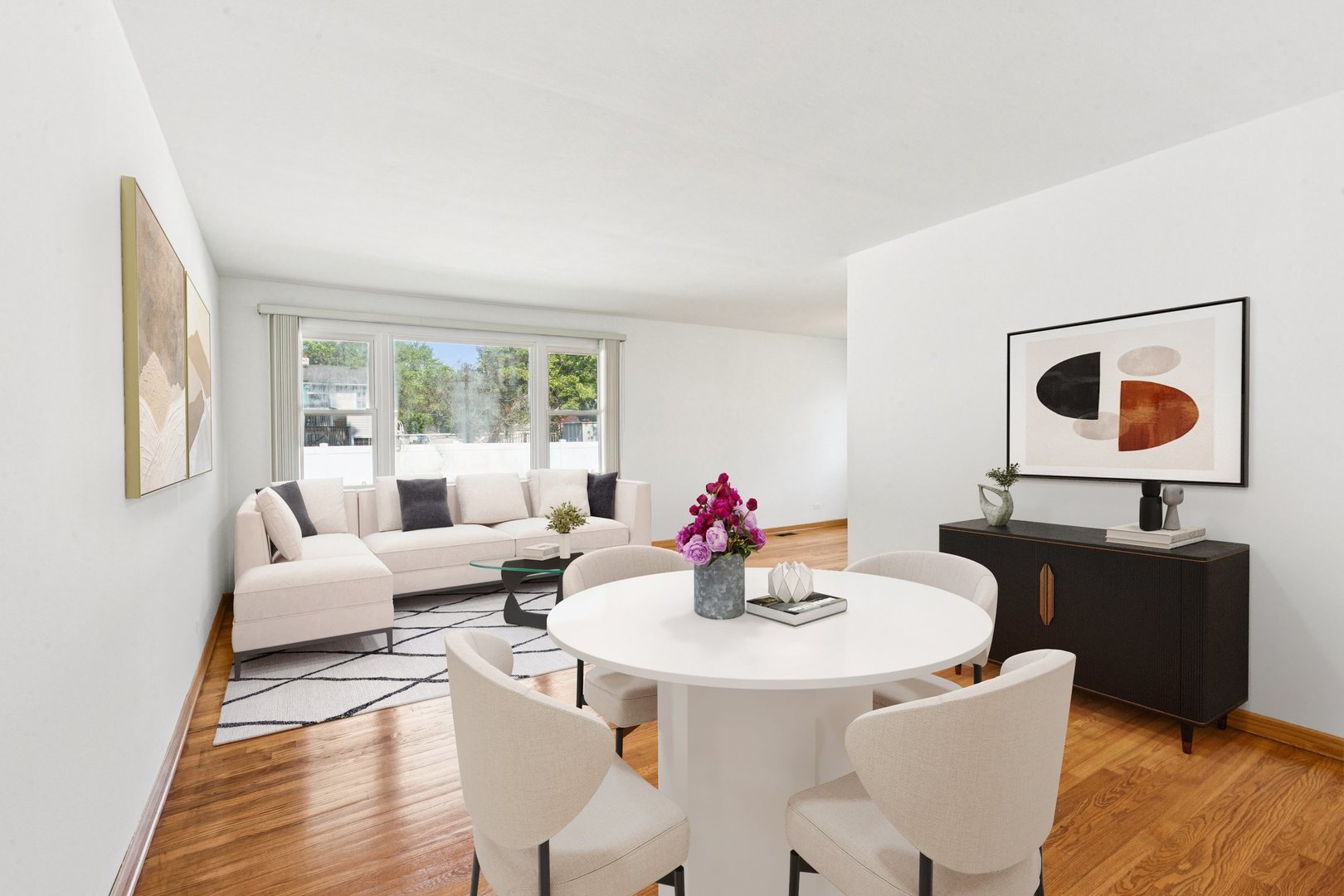 1946 Briarcliffe Boulevard Wheaton, IL 60189 - Photo 7 of 37