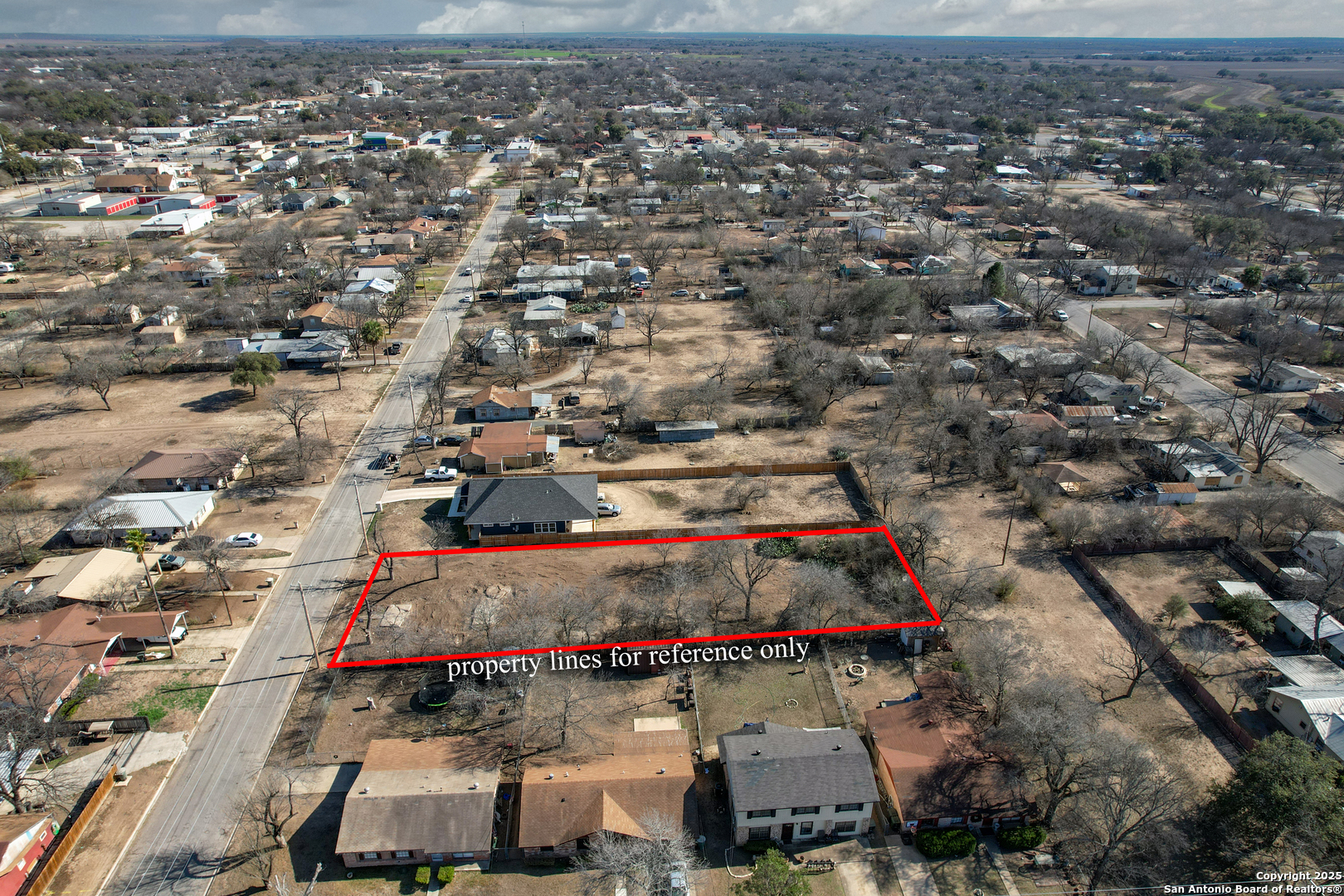 265 Prairie Street Uvalde, TX 78801 - Photo 10 of 13