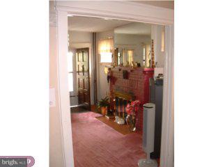 607 Rutherford Avenue Trenton, NJ 08618 - Photo 2 of 5 Gallery Image 2