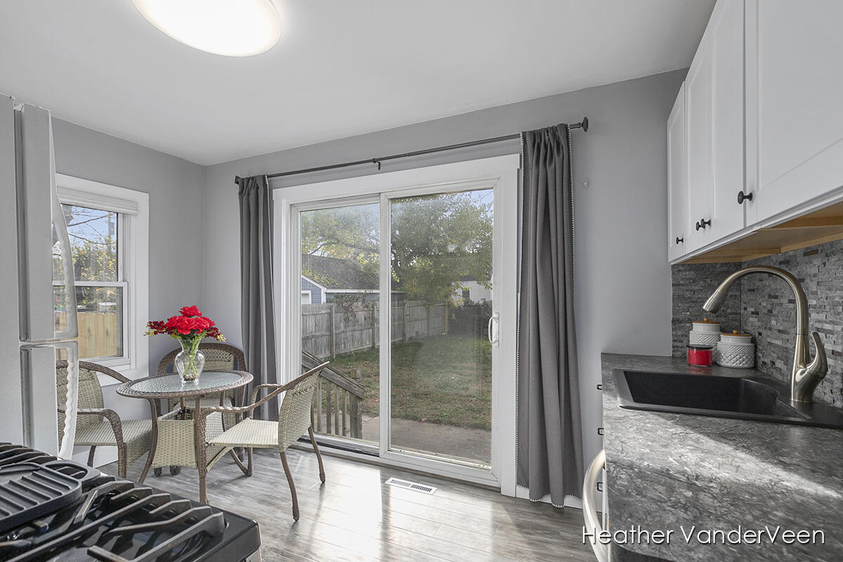 1335 Cornell Road Muskegon, MI 49441 - Photo 11 of 25 IMG_1010
