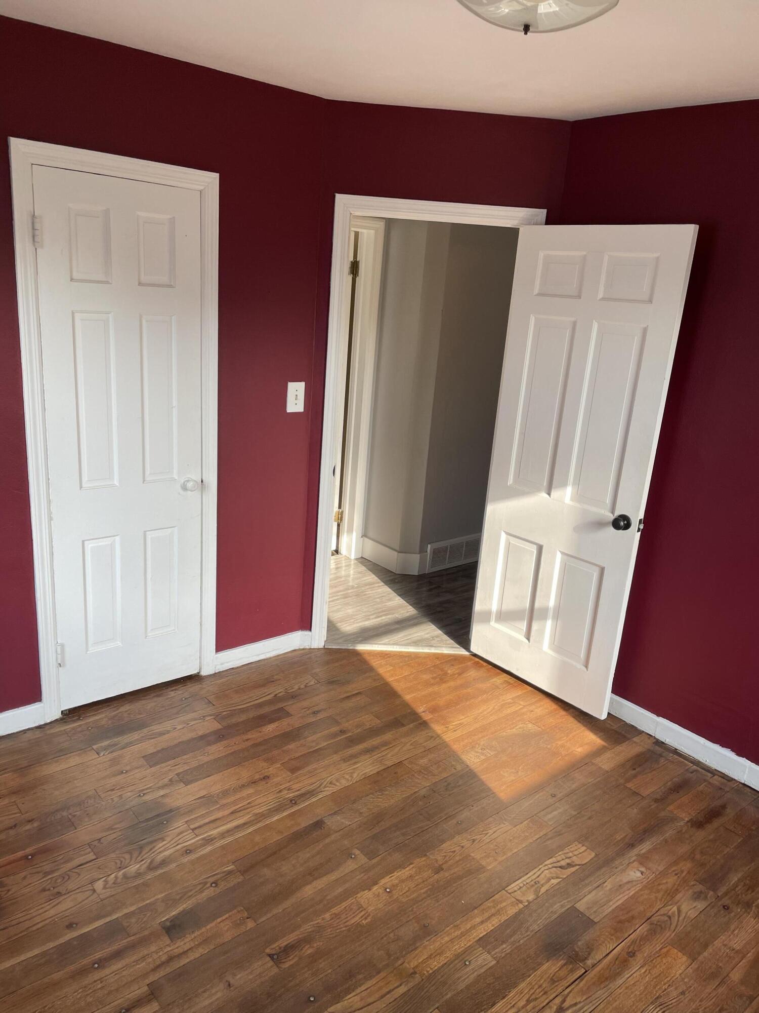 1335 Cornell Road Muskegon, MI 49441 - Photo 14 of 25 ED5226F9-A978-4185-8DCD-A0A1348B3F52