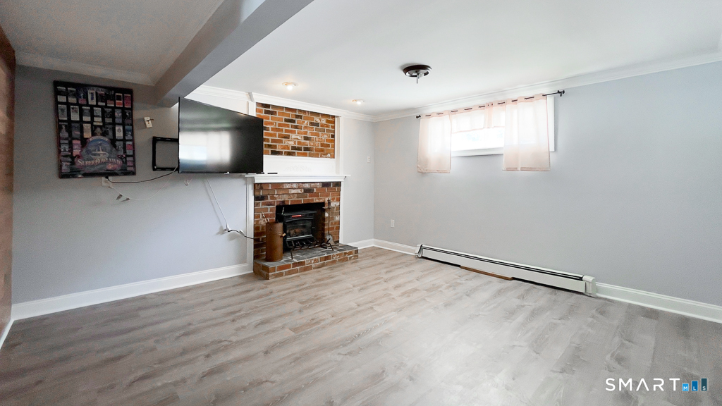 205 W Road Beacon Falls, CT 06403 - Photo 20 of 36