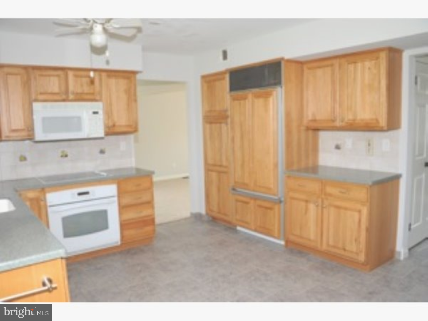 1835 Whitebriar Road Southampton, PA 18966 - Photo 3 of 18 Kitchen