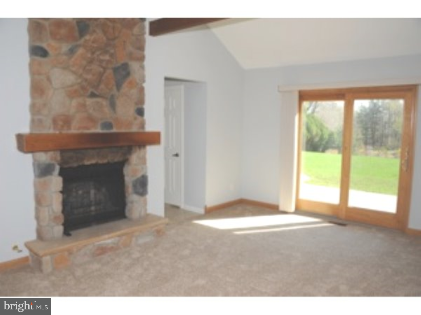 1835 Whitebriar Road Southampton, PA 18966 - Photo 5 of 18 Family Room