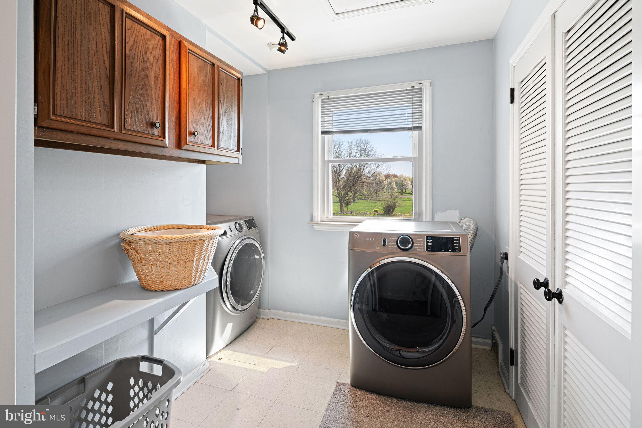 720 Linton Hill Road Newtown, PA 18940 - Photo 31 of 62 2nd floor Laundry room