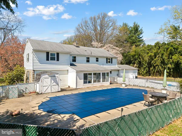 $865,000 | 720 Linton Hill Road, Newtown, PA 18940