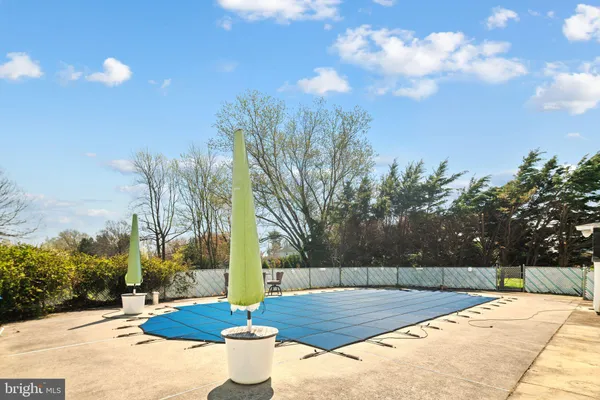 $865,000 | 720 Linton Hill Road, Newtown, PA 18940