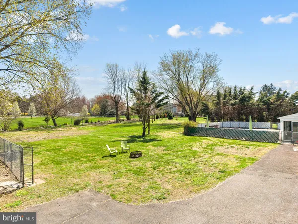 $865,000 | 720 Linton Hill Road, Newtown, PA 18940