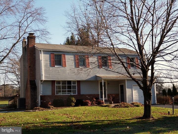 84 Blue Jay Road Chalfont, PA 18914 - Photo 1 of 18 Gallery Image 1