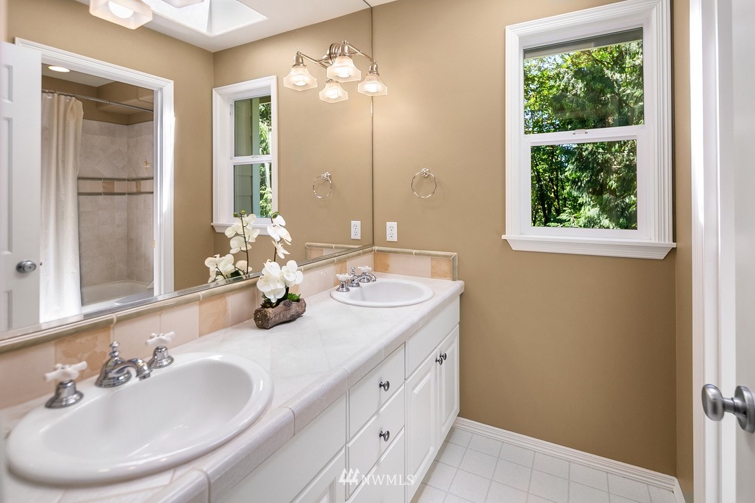 17145 Southeast Licorice Way Renton, WA 98059 - Photo 17 of 25 Gallery Image 17