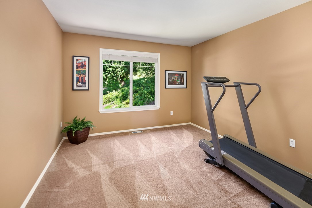 17145 Southeast Licorice Way Renton, WA 98059 - Photo 19 of 25 Gallery Image 19