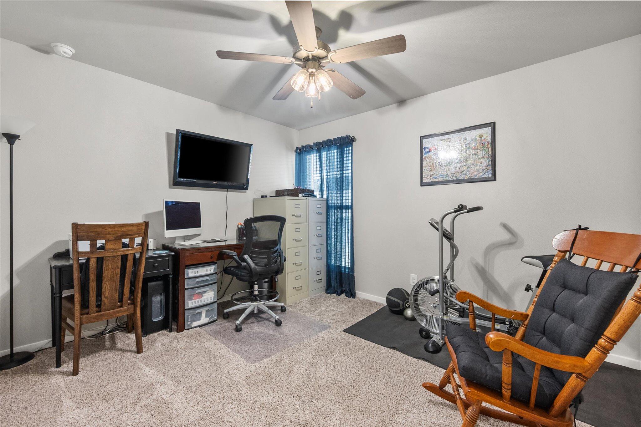 2010 142nd Street Lubbock, TX 79423 - Photo 11 of 33 11-2010 142nd st_9039