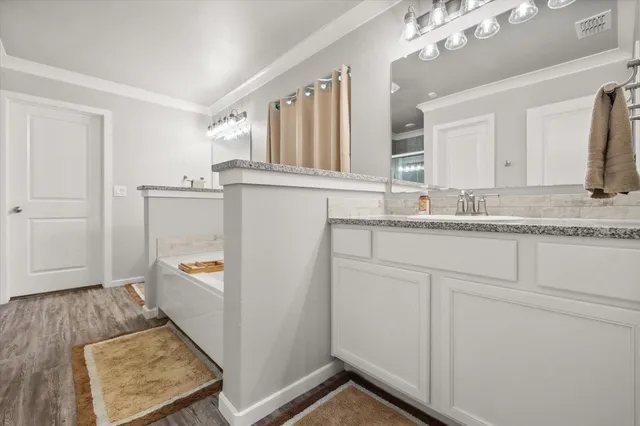 $300,000 | 2010 142nd Street, Lubbock, TX 79423