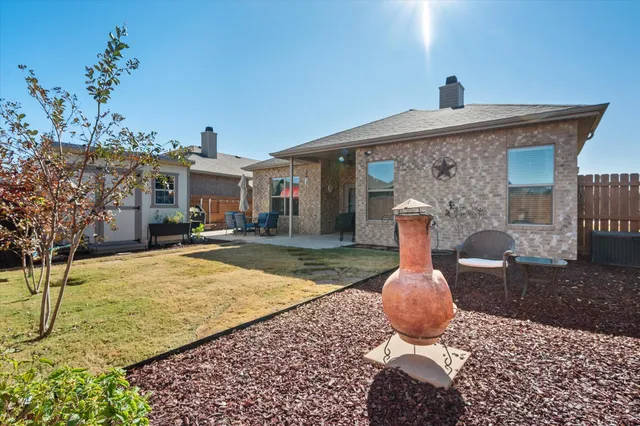 $300,000 | 2010 142nd Street, Lubbock, TX 79423