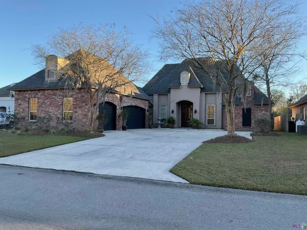 $696,000 | 21253 Waterfront E Drive, Maurepas, LA 70449