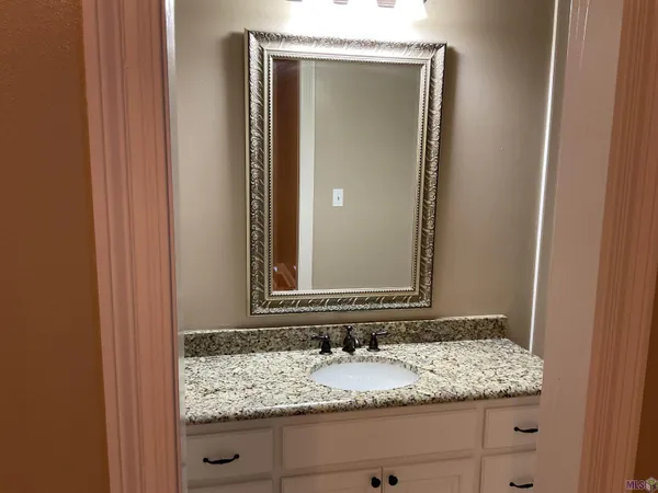 $696,000 | 21253 Waterfront E Drive, Maurepas, LA 70449