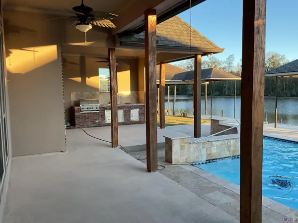 $696,000 | 21253 Waterfront E Drive, Maurepas, LA 70449