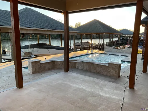 $696,000 | 21253 Waterfront E Drive, Maurepas, LA 70449