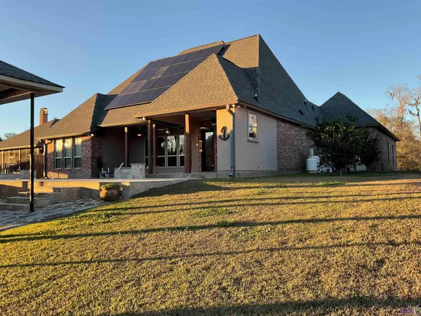 $696,000 | 21253 Waterfront E Drive, Maurepas, LA 70449