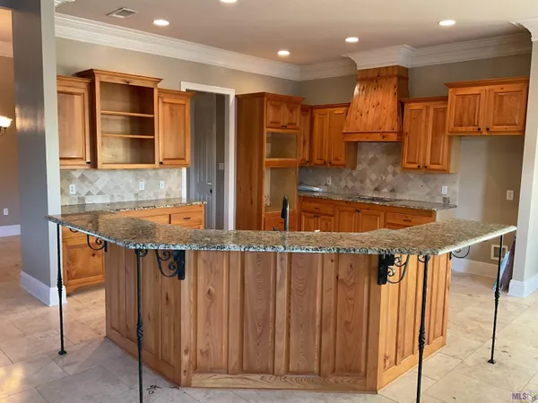 $696,000 | 21253 Waterfront E Drive, Maurepas, LA 70449