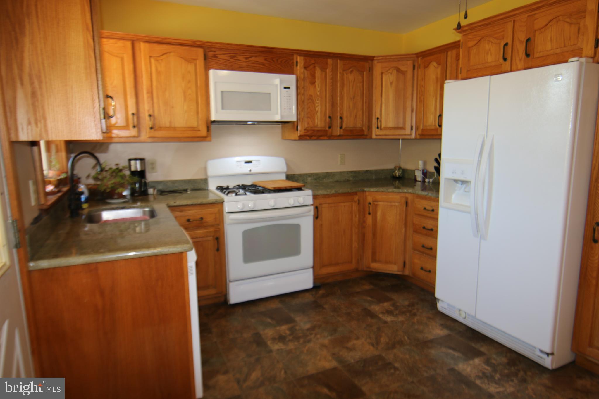 7297 Union Deposit Road Hummelstown, PA 17036 - Photo 5 of 42 Gallery Image 5