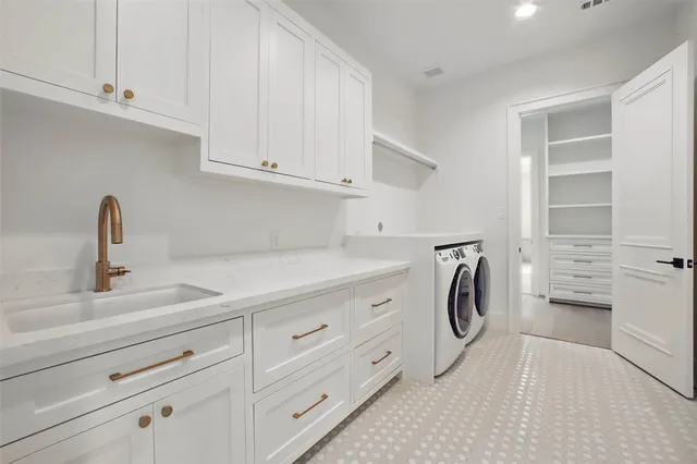 a view of a hallway with closet and entryway
