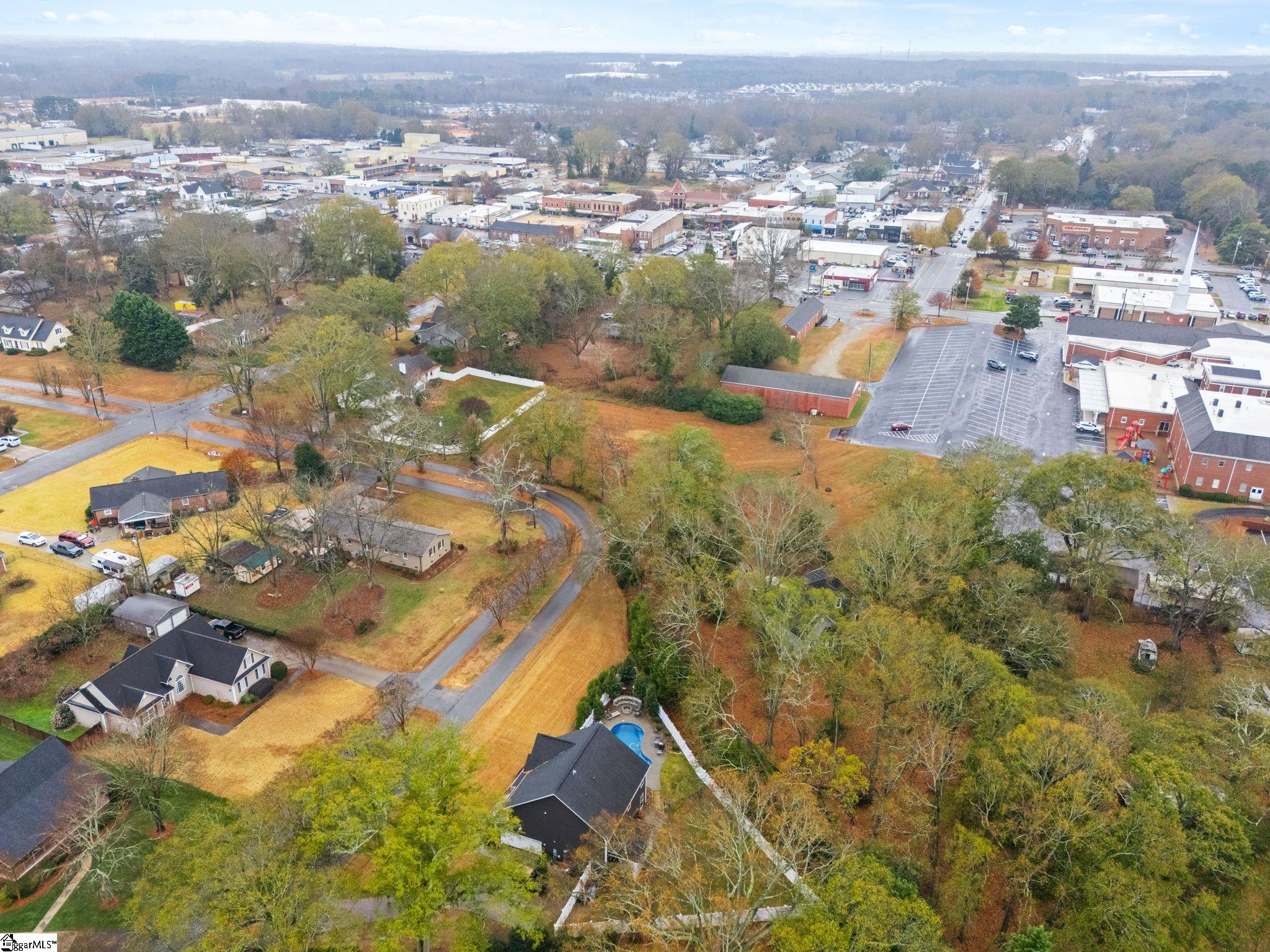 105 Inn Circle Fountain Inn, SC 29644 - Photo 26 of 27
