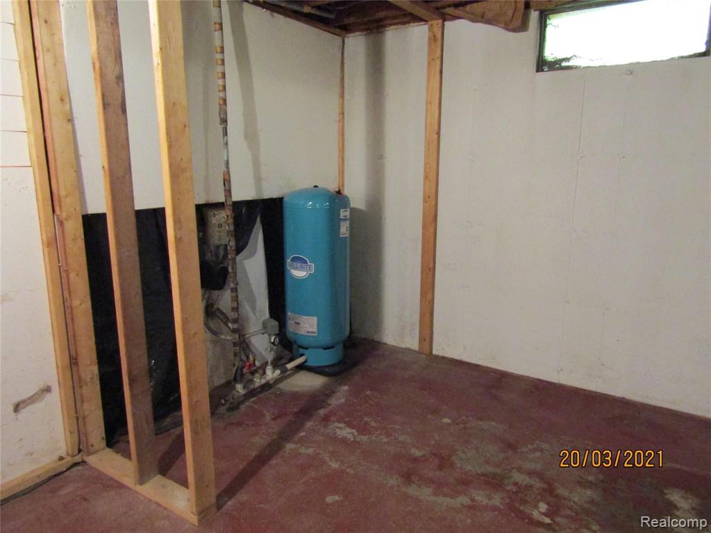 3393 Chilson Road Howell, MI 48843 - Photo 8 of 33