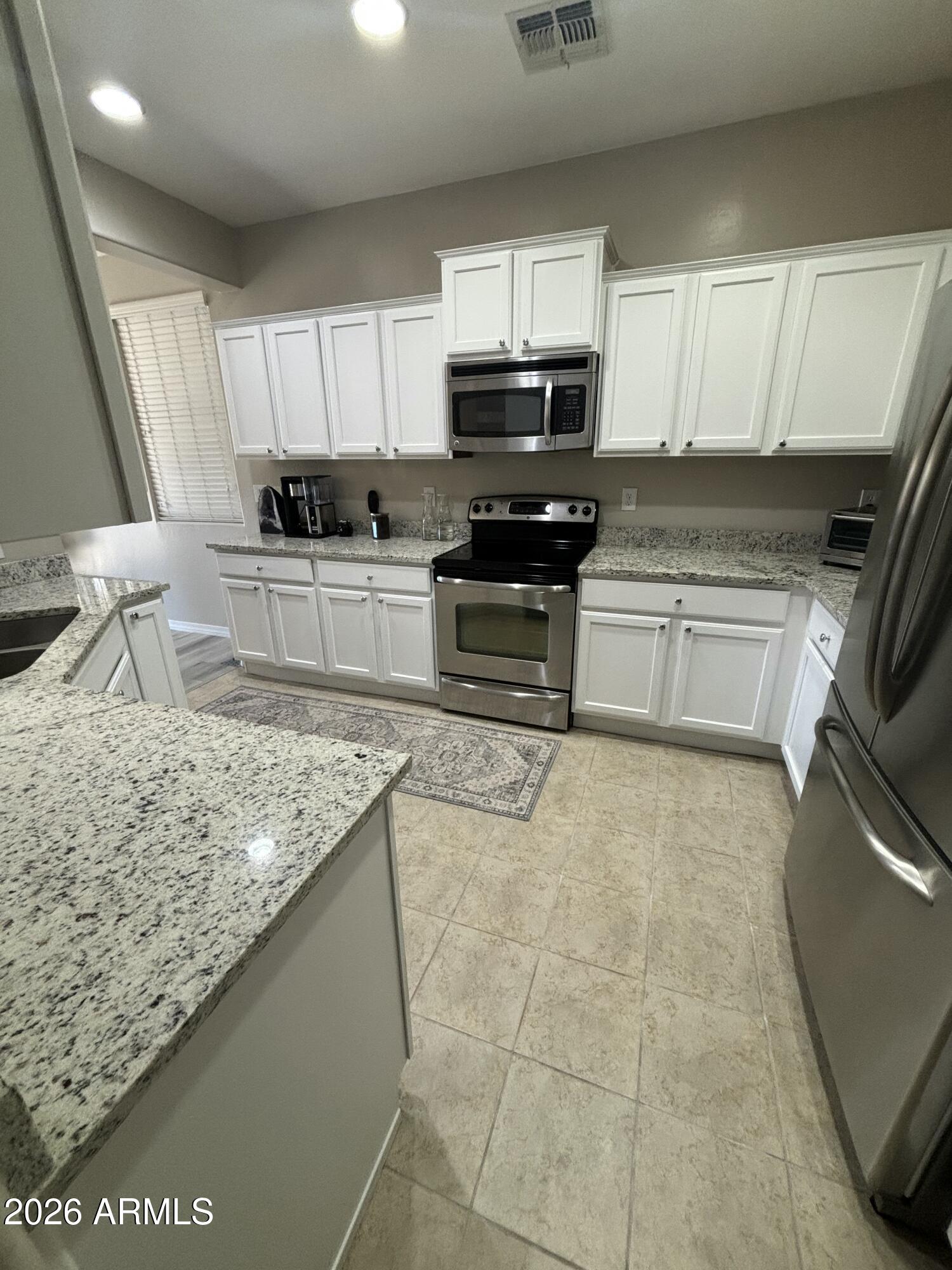 6711 West Mockingbird Way Florence, AZ 85132 - Photo 4 of 31 IMG_20260211_124657 (4)