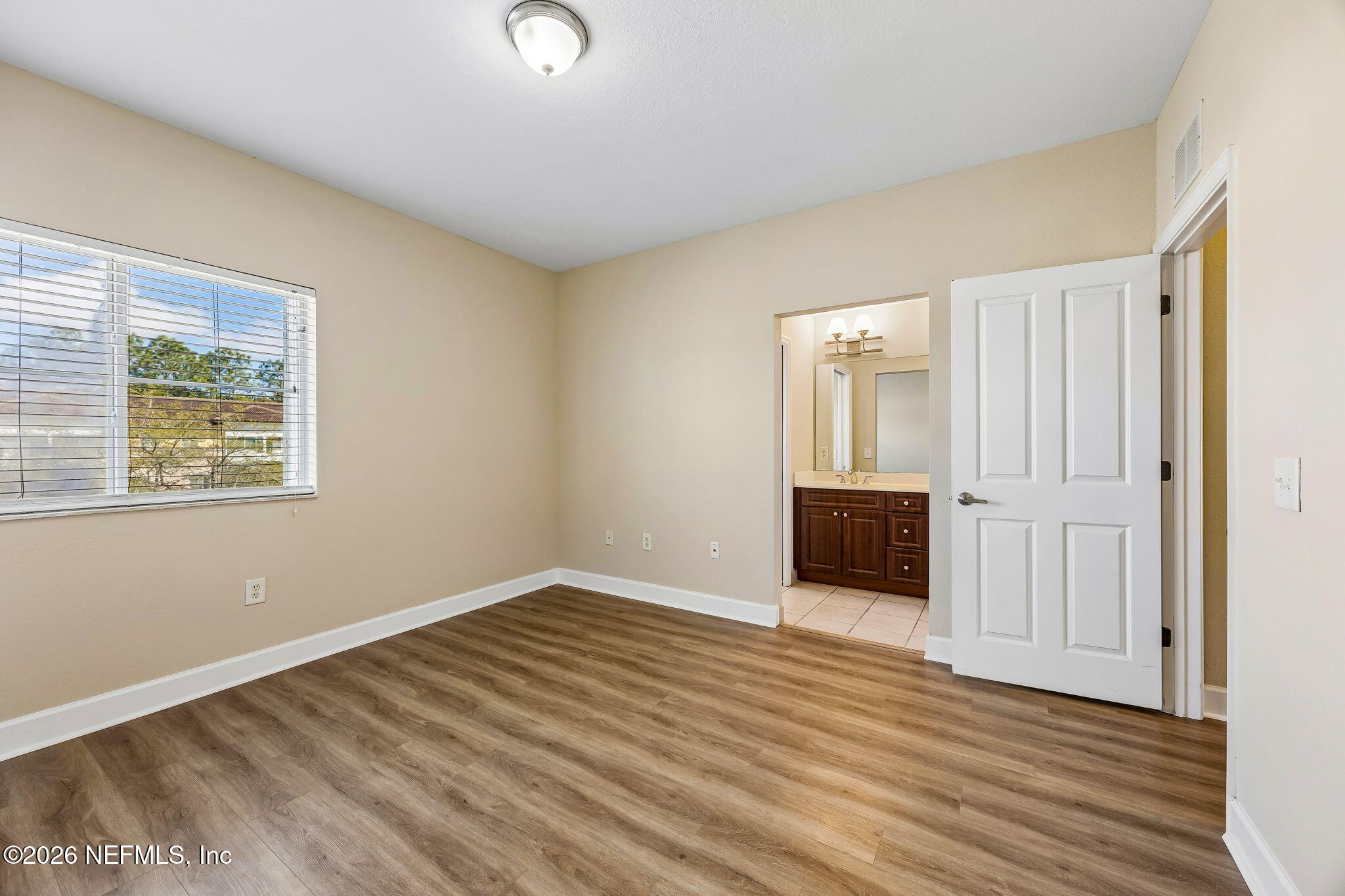9745 Touchton Road, Unit 326 Jacksonville, FL 32246 - Photo 17 of 40 17-web-or-mls-19_9745 Touchton Rd, Unit