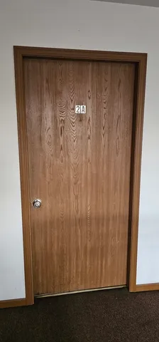 $1,900 | 301 Village Creek Drive, Unit 2A, Lake In The Hills, IL 60156