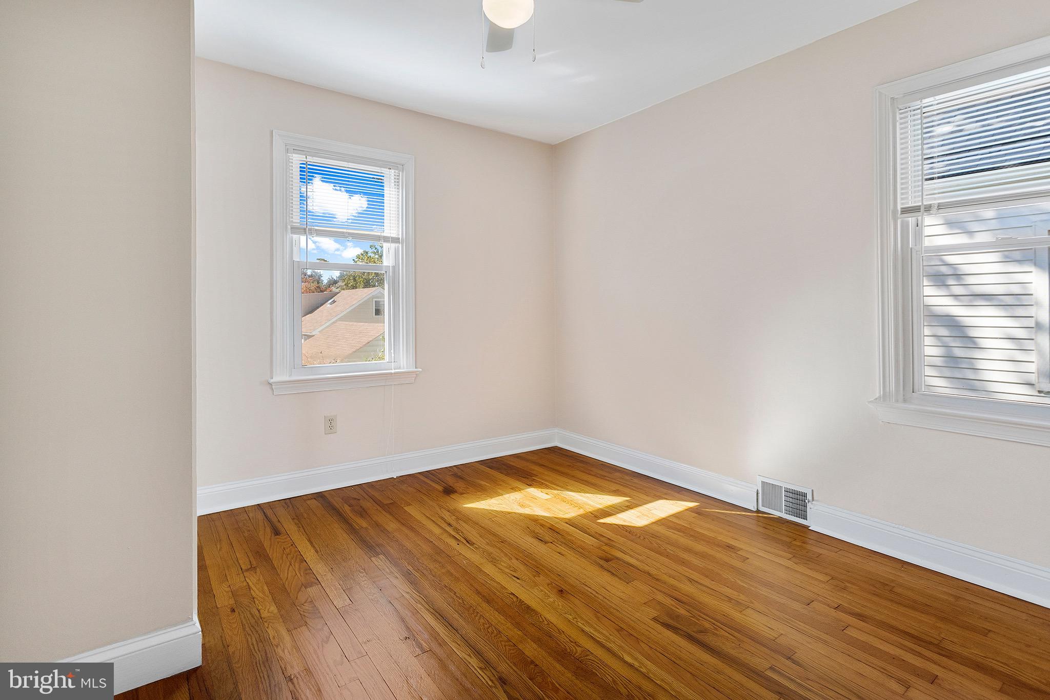 208 Walnut Road Wallingford, PA 19086 - Photo 11 of 20