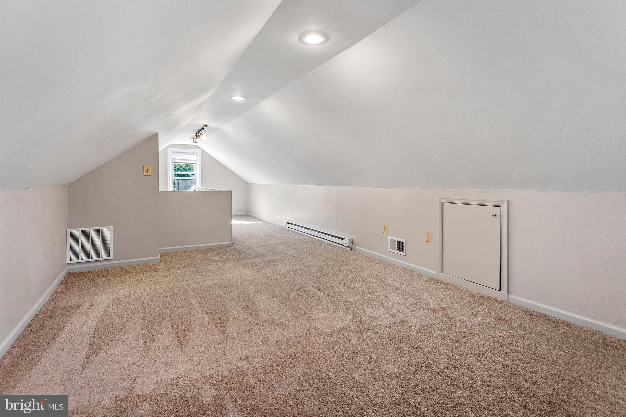 208 Walnut Road Wallingford, PA 19086 - Photo 13 of 20