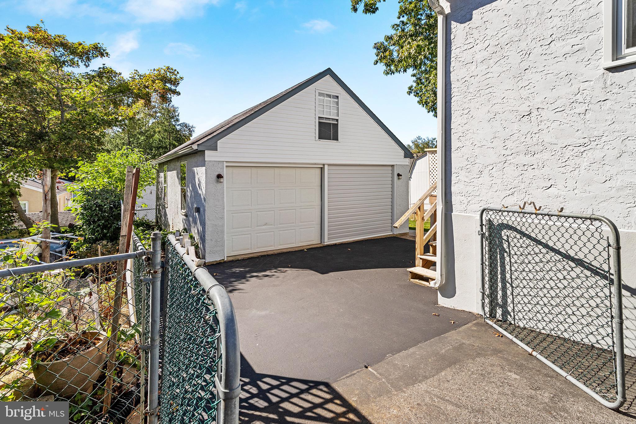 208 Walnut Road Wallingford, PA 19086 - Photo 16 of 20