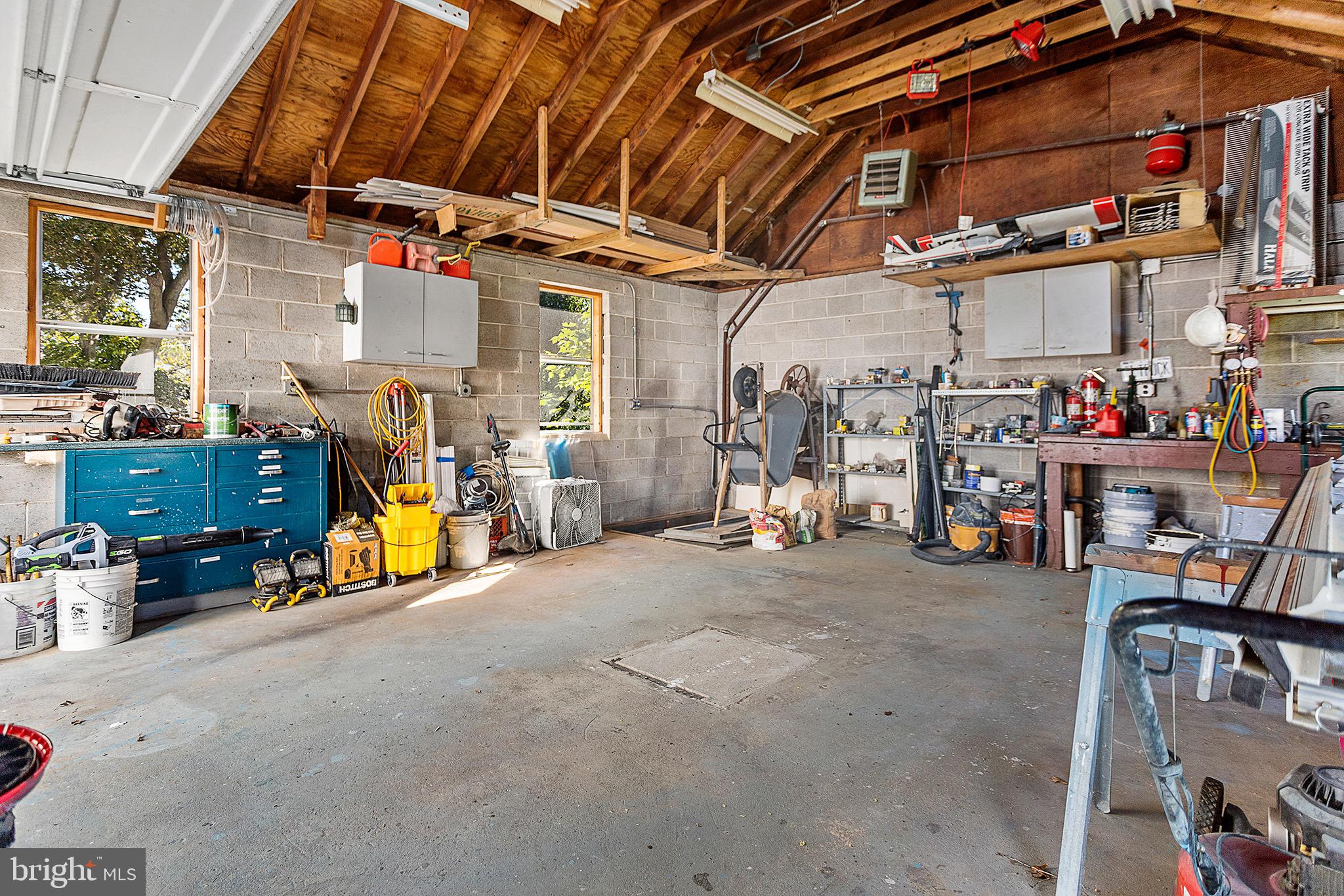 208 Walnut Road Wallingford, PA 19086 - Photo 17 of 20